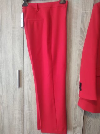 Traje de chaqueta rojo mujer