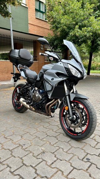 Yamaha Tracer 700 A2 Muchos extras