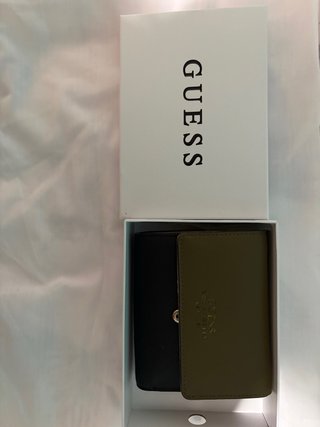 Portafoglio Guess nero e verde oliva