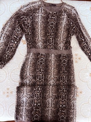 Vestido estampado serpiente talla M