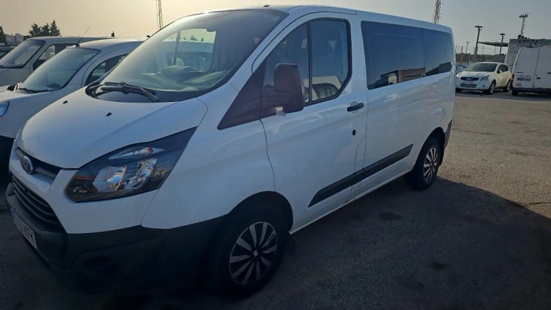 En venta ford transit custom - foto 1