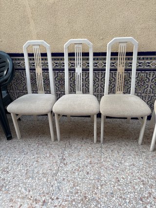6 sillas pintada en blanco
