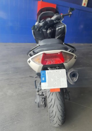 Yamaha TMAX 500 XP 2008 Blanca