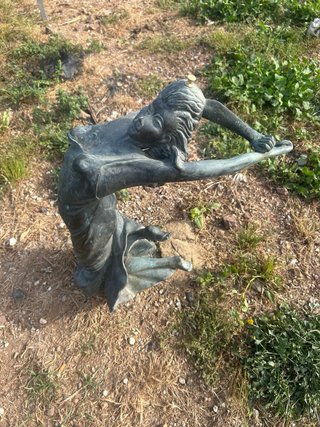 Escultura bronce macizo figura danzante