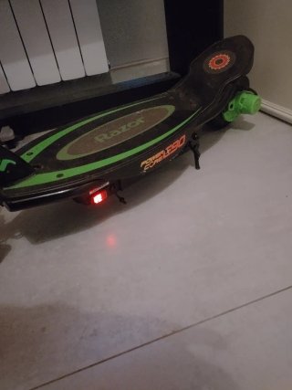 Patinete eléctrico Razor para niño