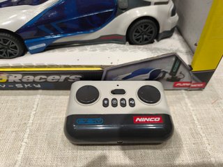 Coche teledirigido Ninco EV-Sky