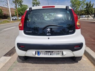 Peugeot 107 1.0 AUTOMATICO 5P GASOLINA