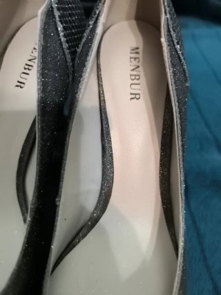 Zapatos de fiesta plateados MENBUR con lazo