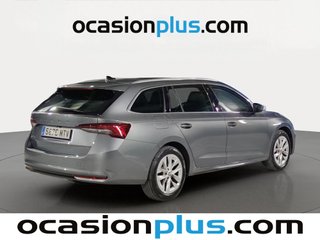 Skoda Octavia Combi 2.0 TDI Design DSG 110 kW (150 CV)