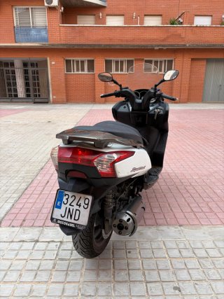 Kymco Super Dink 125i