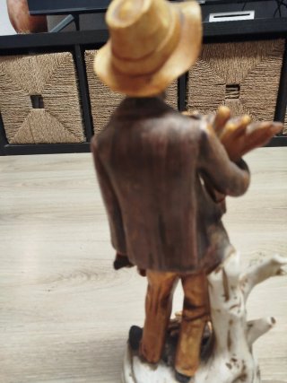 Escultura agricultor porcelana vintage