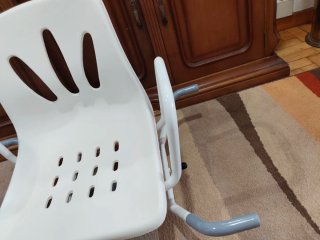 Silla de ducha adaptable a bañera
