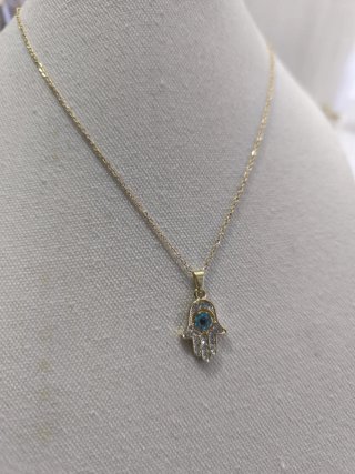 Collar Mano de Fátima con circonitas