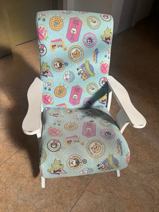 Mecedora infantil de madera