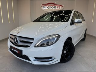 Mercedes Clase B B 180 CDI Sport - TECHO - CUERO -