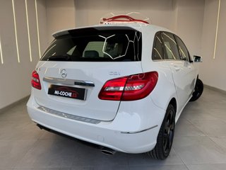 Mercedes Clase B B 180 CDI Sport - TECHO - CUERO -