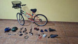 Bicicleta con Accesorios