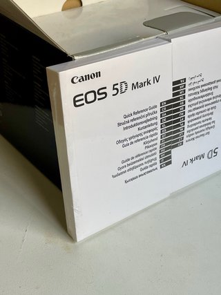 Caja Canon EOS 5D Mark IV