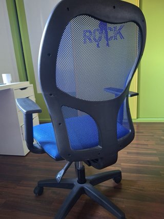 Silla de escritorio ergonómica azul