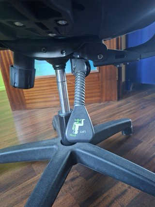 Silla de escritorio ergonómica azul