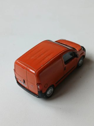 Miniatura furgoneta Fiat Fiorino