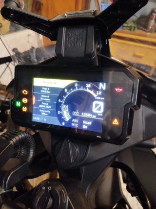 KTM 390 Adventure como nueva