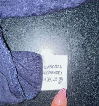 Maglia donna blu tg M con buco spalla