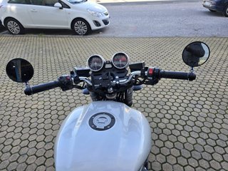 Yamaha XJR1300 Naked