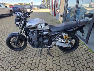 Yamaha XJR1300 Naked