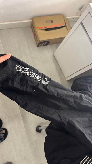 Chaqueta Adidas Negra