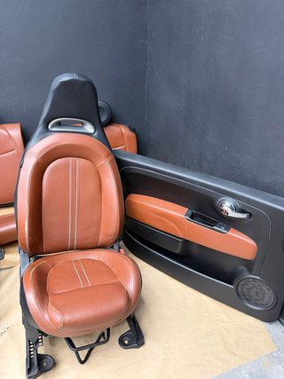 Interior Abarth Asientos y Paneles