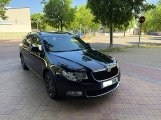 Skoda Superb 2.0 TDI 140cv