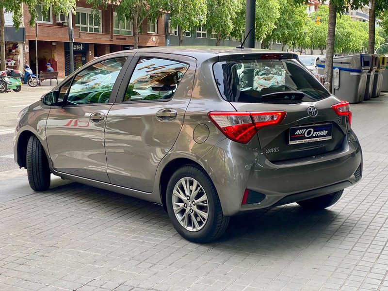 Toyota Yaris 1.5 VVT-iE Active 5p 2018, foto 2