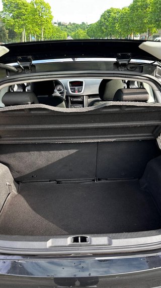 Peugeot 207 full LED 1.4 VTI 2010
