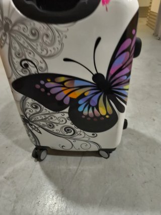Dos Maletas  de viaje con diseño de mariposas