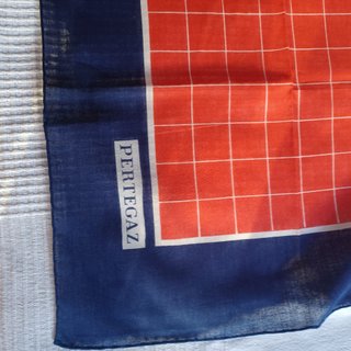 Pañuelo Pertegaz Cuadros Azul y Rojo