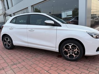 MG MG3 Hybrid+ Standard 143 kW (195 CV)