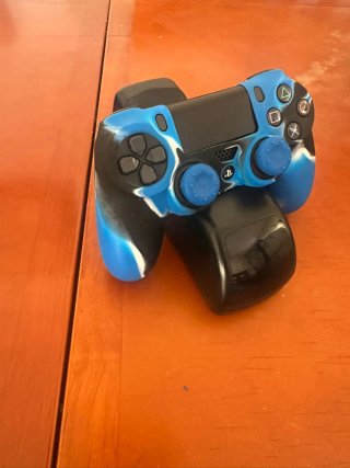Consola PS4 + 2 Mandos Personalizados