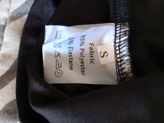 Crop top maniche lunghe nero
