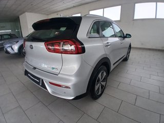 Kia Niro 1.6 GDi HEV Drive 104 kW (141 CV)