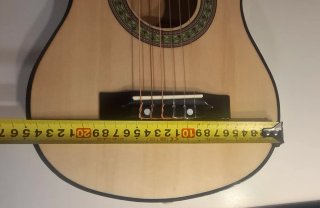 Guitarra infantil.