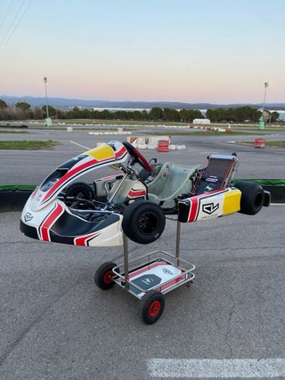 Kart completo Charles Leclerc con motor IAME X30