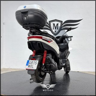 PIAGGIO MP3 S 400 HPE - 2024, 369KM. GARANTÍA OFCL