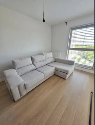 Divani cheslong nuovi di fabbrica, 100% made in Italy, con sedute ad alta densità e vari comfort