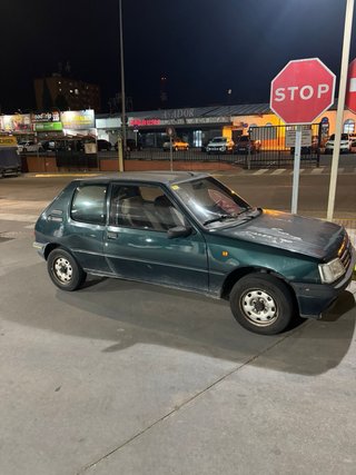 Peugeot 205 1996