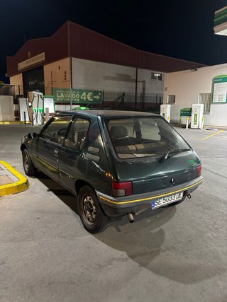 Peugeot 205 1996