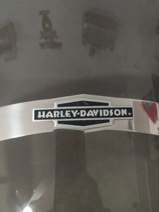 Pantalla Harley Davidson Softail - Gris original.