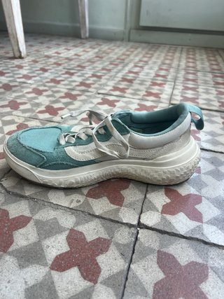 Vans VR3 CUSH Talla 38.5 Beige/Verde, cómodas.