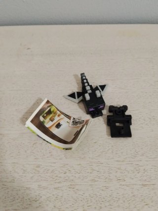 Kinder Joy Minecraft Figura