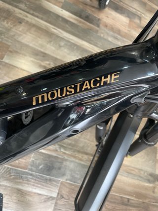 !NUEVA! Bicicleta Eléctrica Moustache Negra